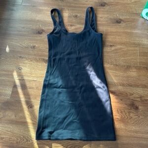 TNA Size M Stretch Ribbed Dress